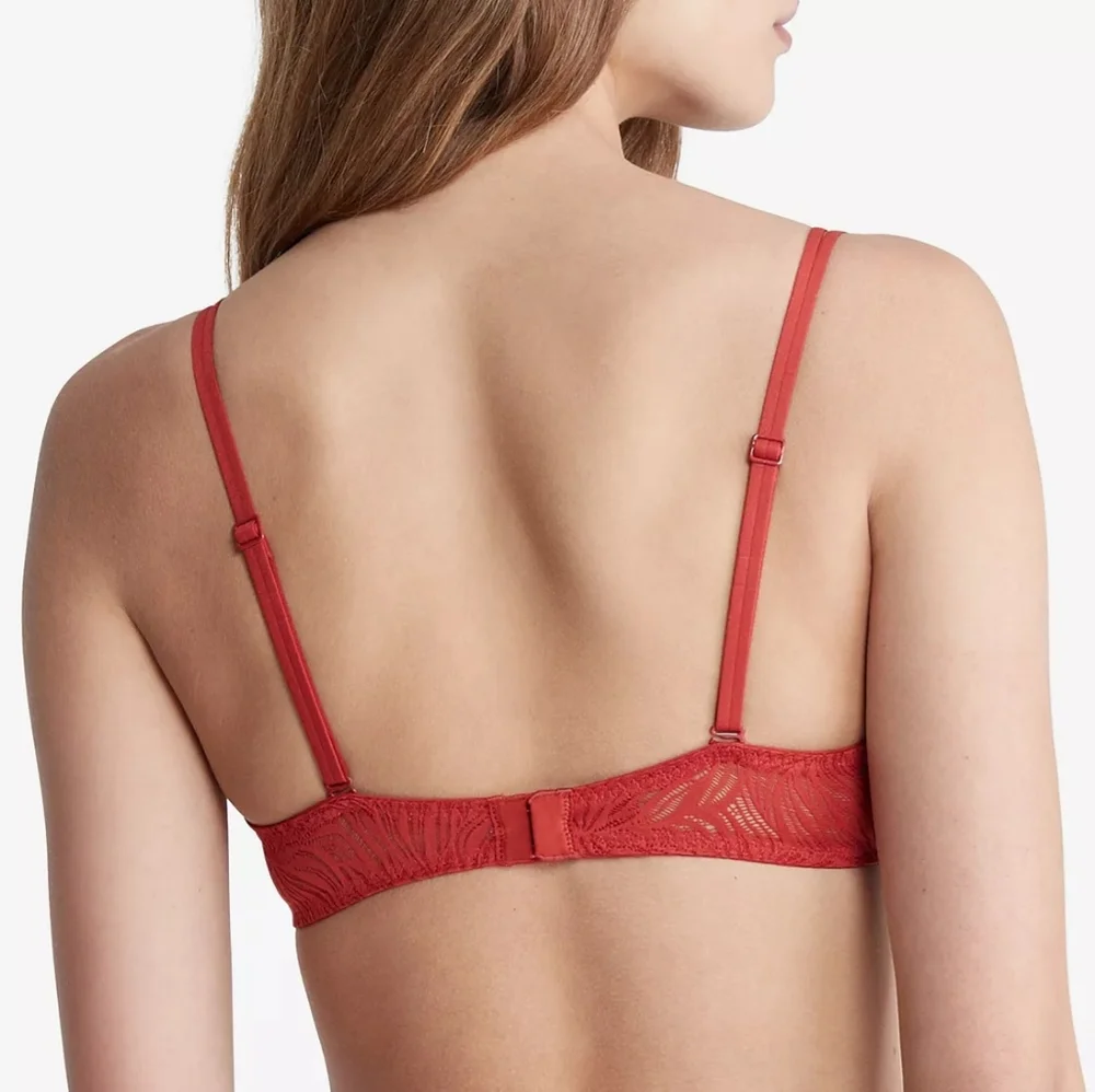 💥CALVIN KLEIN SHEER MARQUISETTE LACE LIGHTLY LINED DEMI BRA SIZE 34C
